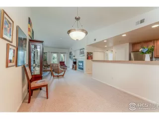 Photo #5: 918321 Listing