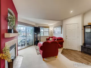 Photo #5: 918394 Listing 