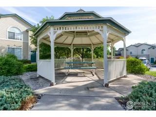 Photo #4: 918426 Listing