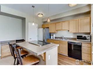 Photo #5: 918495 Listing 