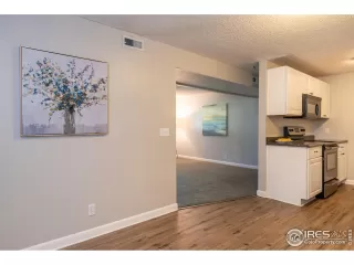 Photo #2: 918502 Listing