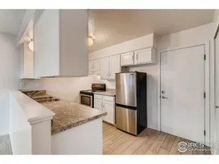 Photo #4: 918592 Listing