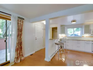 Photo #3: 918640 Listing