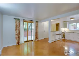 Photo #4: 918640 Listing