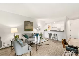 Photo #3: 918694 Listing