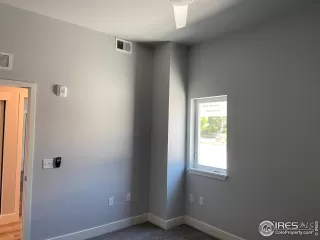 Photo #5: 918790 Listing 