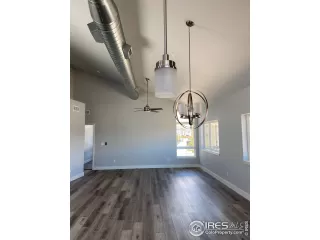 Photo #2: 918792 Listing