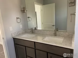 Photo #4: 918792 Listing