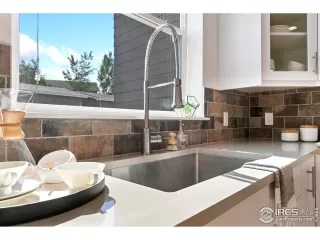 Photo #1: 919032 Listing