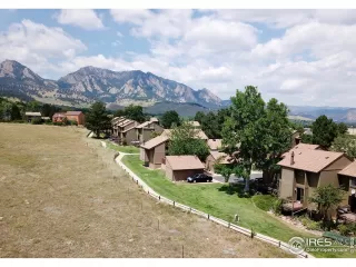 Photo #2: 919034 Listing