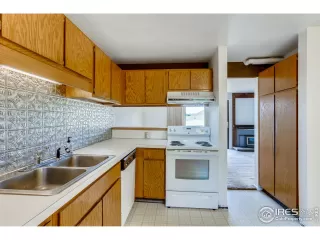 Photo #4: 919034 Listing