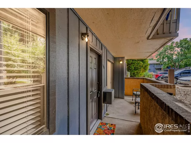 MLS: 919077 Condo For Sale