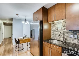 Photo #4: 919077 Listing