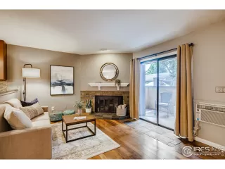 Photo #6: 919077 Listing