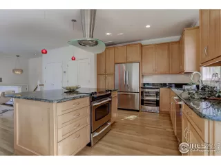 Photo #6: 919097 Listing