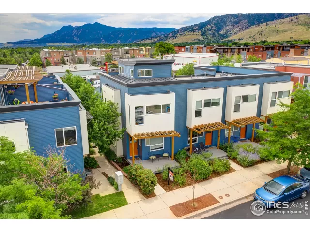 MLS: 919103 Condo For Sale