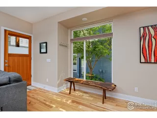 Photo #5: 919103 Listing 