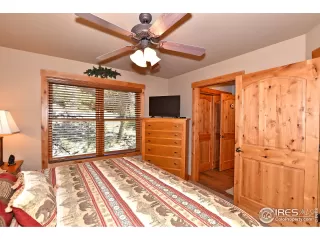 Photo #4: 919161 Listing