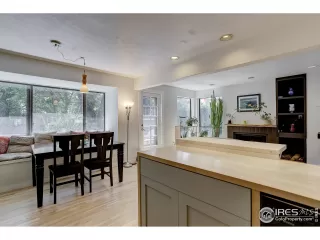Photo #6: 919264 Listing