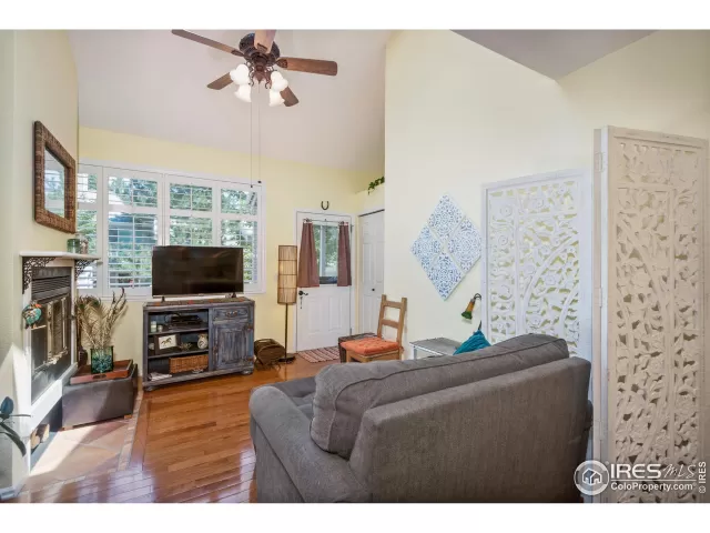 MLS: 919310 Condo For Sale