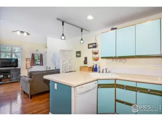 Photo #4: 919310 Listing