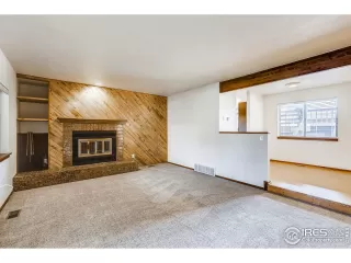 Photo #5: 919337 Listing 