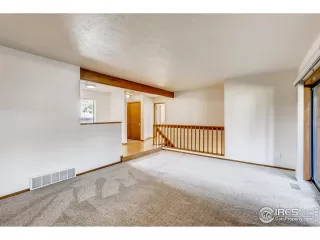 Photo #6: 919337 Listing 