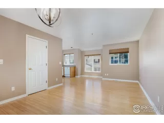 Photo #4: 919364 Listing