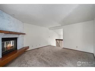 Photo #5: 919371 Listing