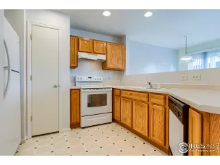 Photo #5: 919567 Listing 