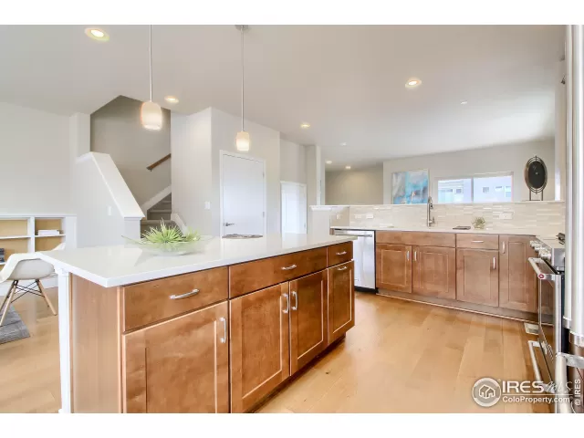 MLS: 919611 Condo For Sale