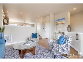 Photo #5: 919611 Listing