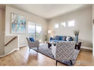 Photo #6: 919611 Listing