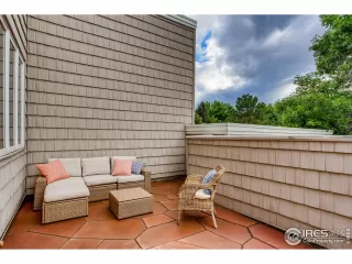 Photo #2: 919642 Listing