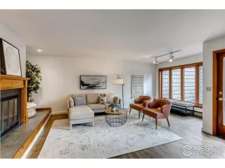 Photo #5: 919642 Listing