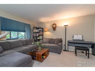 Photo #4: 919659 Listing