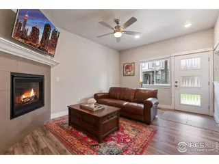 Photo #4: 919763 Listing