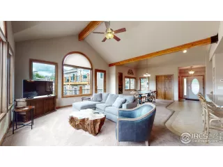 Photo #2: 919808 Listing