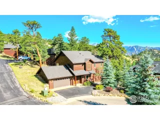 Photo #1: 919811 Listing