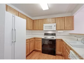 Photo #4: 919816 Listing