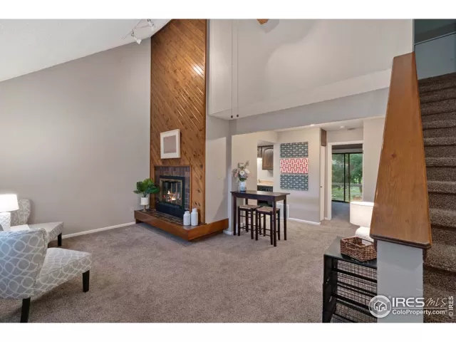 MLS: 919873 Condo For Sale