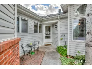 Photo #1: 919876 Listing