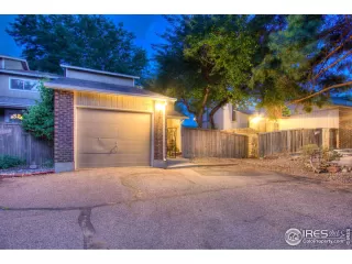 Photo #1: 919882 Listing