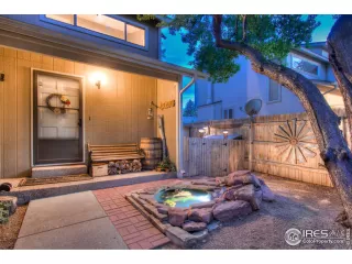 Photo #2: 919882 Listing