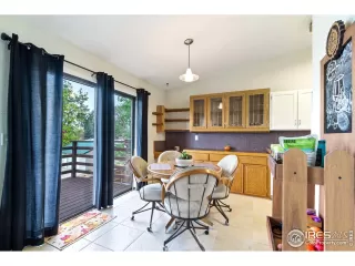 Photo #5: 919925 Listing