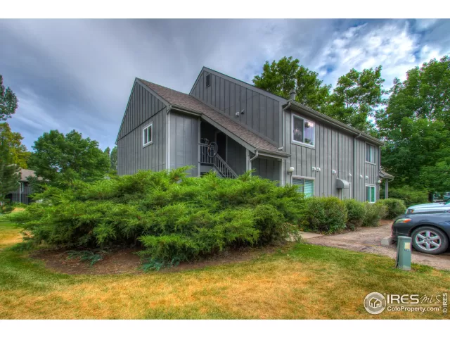 MLS: 919927 Condo For Sale