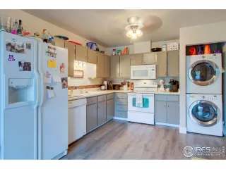 Photo #4: 919927 Listing