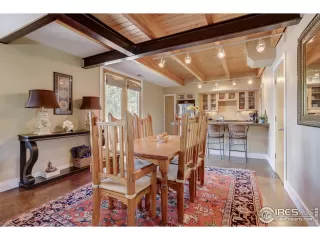 Photo #4: 920007 Listing