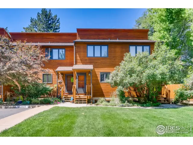 MLS: 920054 Condo For Sale