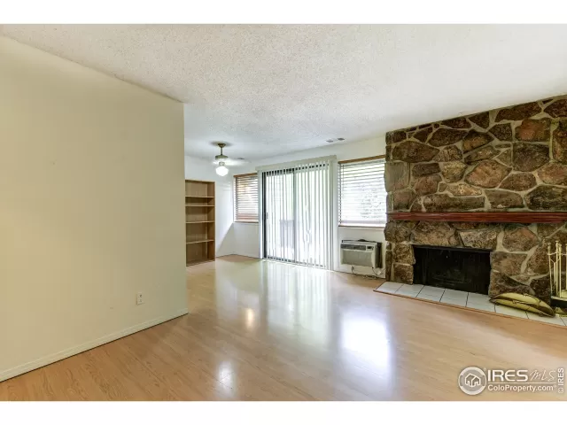 MLS: 920071 Condo For Sale